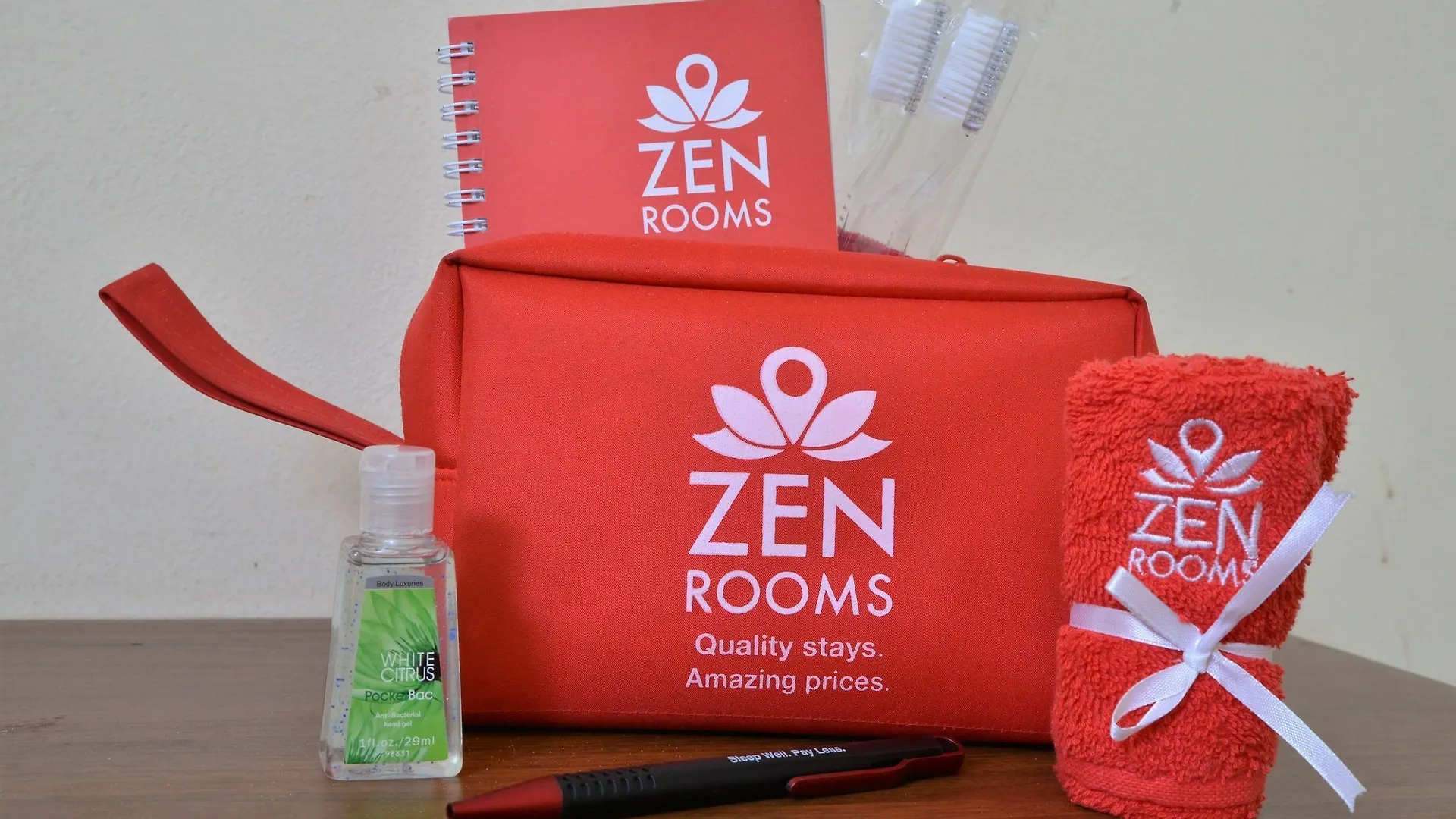 Zen Rooms Legian Corner 꾸따 3*,
