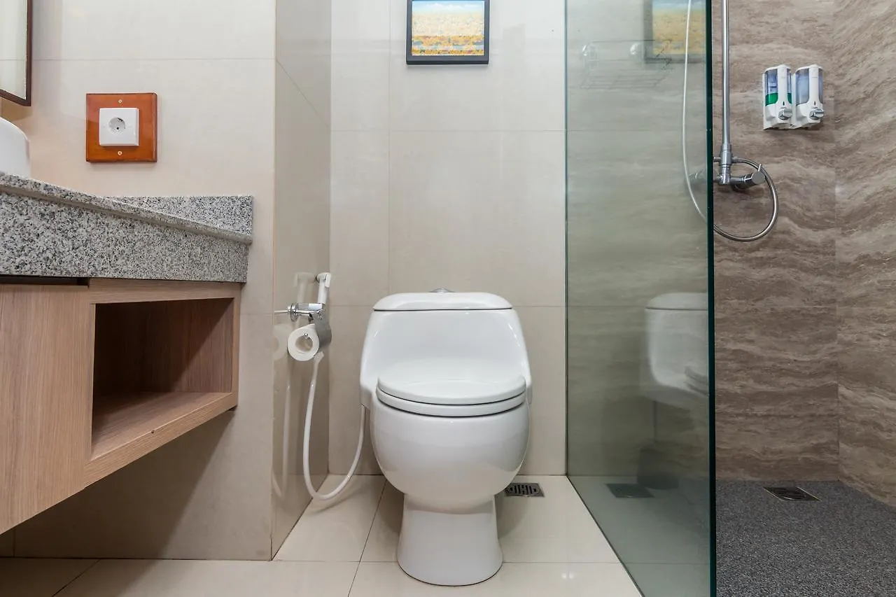 Hotel Zen Rooms Legian Corner Kuta