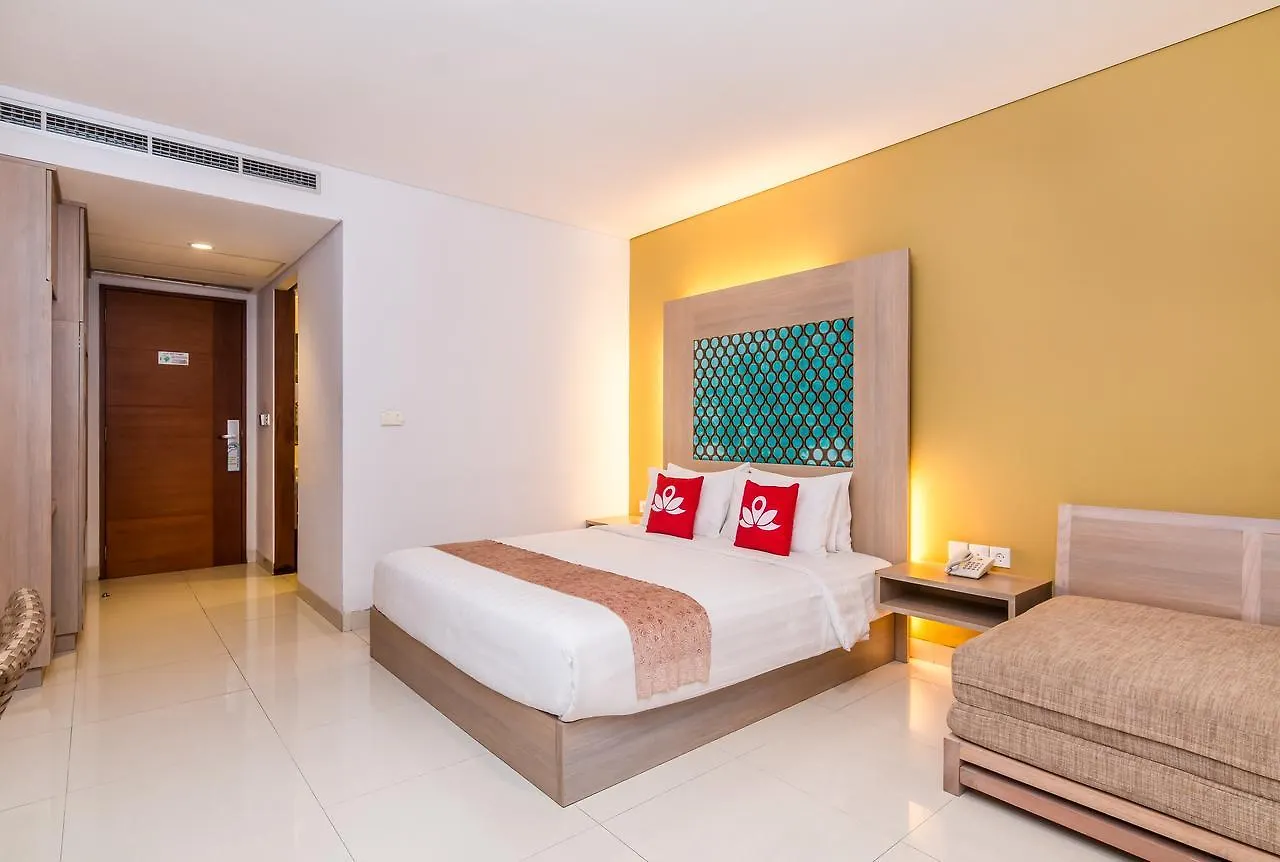 Zen Rooms Legian Corner Kuta  Hotel