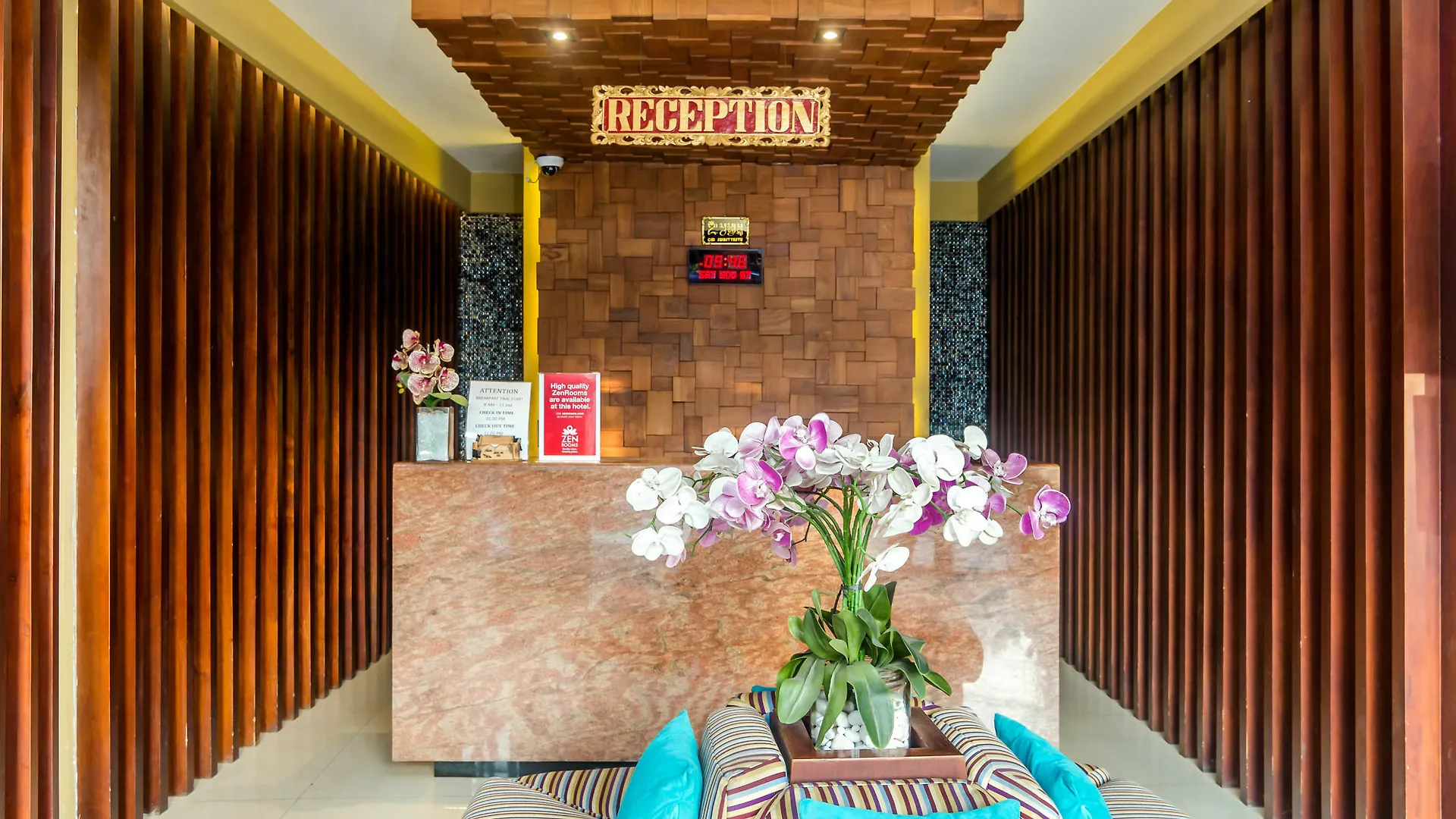 Zen Rooms Legian Corner Kuta  3*, Kuta (Bali)